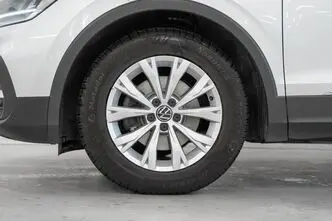 Volkswagen Tiguan, 1.5, 110 kW, bensiin, automaat, esivedu