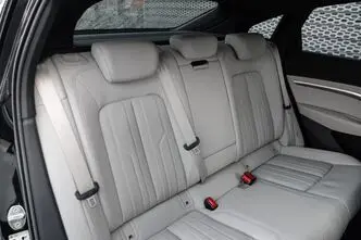 Audi Q8, 300 kW, elekter, automaat, nelikvedu