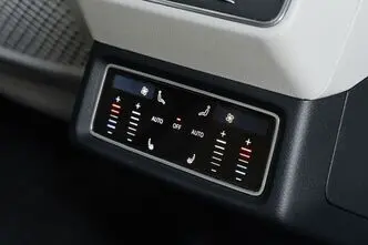 Audi Q8, 300 kW, elekter, automaat, nelikvedu