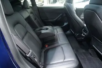 Tesla Model Y, 153 kW, elekter, automaat, nelikvedu