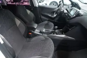 Peugeot 2008, 1.2, 60 kW, bensiin, manuaal, esivedu