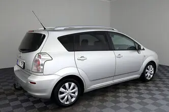 Toyota Corolla Verso, 2.2, 130 kW, diesel, manual, front-wheel drive