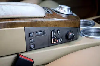 BMW 735, 3.6, 200 kW, bensiin, automaat, tagavedu