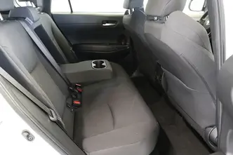 Toyota Corolla Cross, 2.0, 112 kW, гибрид, автомат, передний привод