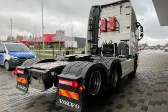 Volvo FH, 12.8, 405 kW, diesel, automatic, rear-wheel drive