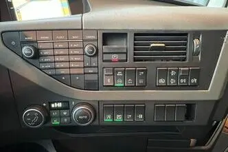 Volvo FH, 12.8, 405 kW, diesel, automatic, rear-wheel drive