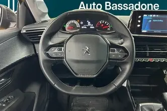 Peugeot 208, 1.2, 55 kW, petrol, manual, front-wheel drive