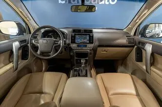 Toyota Land Cruiser, 2.8, 130 kW, дизель, автомат, полный привод