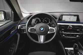 BMW 520, 2.0, 140 kW, diisel, automaat, tagavedu