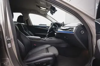 BMW 520, 2.0, 140 kW, diisel, automaat, tagavedu