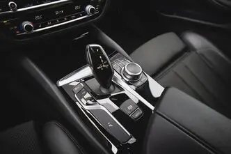 BMW 520, 2.0, 140 kW, diisel, automaat, tagavedu