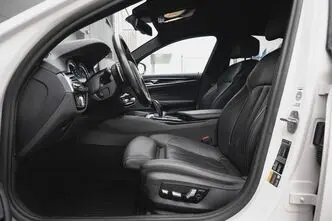 BMW 530, 2.0, 135 kW, hübriid, automaat, tagavedu