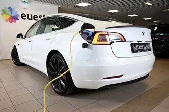 Tesla Model 3, 355 kW, elekter, automaat, nelikvedu