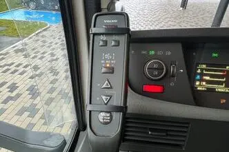 Volvo FH, 12.8, 405 kW, diesel, automatic, rear-wheel drive