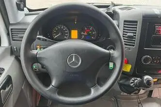 Mercedes-Benz Sprinter, 120 kW, дизель, механическая