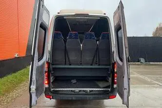 Mercedes-Benz Sprinter, 120 kW, дизель, механическая