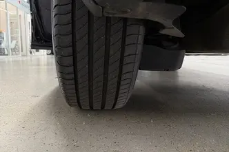 Peugeot 5008, 1.2, 96 kW, bensiin, automaat, esivedu