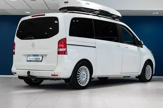 Mercedes-Benz V 220, 2.1, 120 kW, diesel, automatic, rear-wheel drive