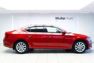 Škoda Superb, 2.0, 140 kW, petrol, automatic, front-wheel drive