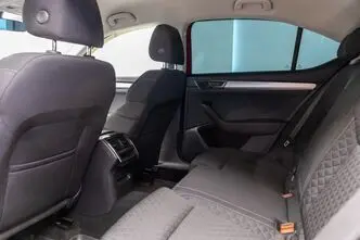 Škoda Superb, 2.0, 140 kW, petrol, automatic, front-wheel drive