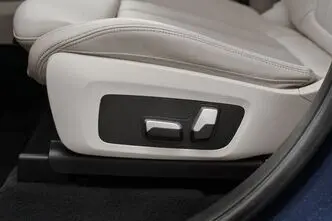 BMW X3, 2.0, 135 kW, bensiin, automaat