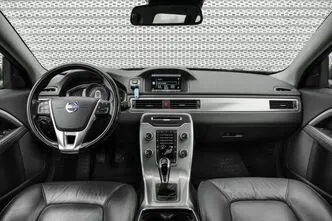 Volvo XC70, 2.0, 132 kW, diesel, manual, front-wheel drive