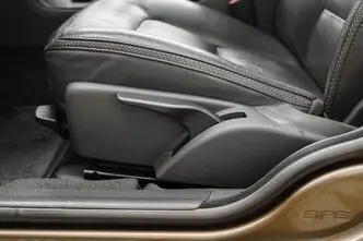 Volvo XC70, 2.0, 132 kW, diesel, manual, front-wheel drive