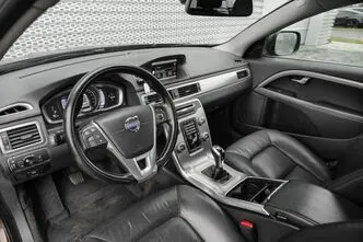 Volvo XC70, 2.0, 132 kW, diesel, manual, front-wheel drive