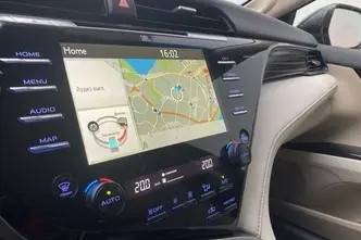 Toyota Camry, 2.5, 131 kW, hybrid, automatic, front-wheel drive