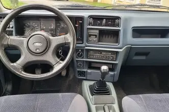 Ford Sierra, 1.6, 59 kW, petrol, manual, rear-wheel drive