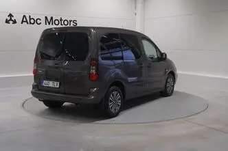 Peugeot Partner, 1.6, 68 kW, дизель, механическая, передний привод