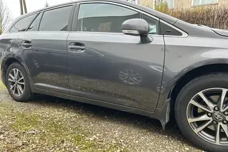 Toyota Avensis, 1.8, 108 kW, bensiin, manuaal, esivedu