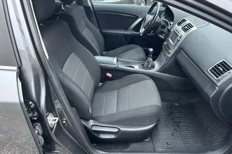Toyota Avensis, 1.8, 108 kW, bensiin, manuaal, esivedu
