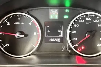 Mitsubishi L200, 2.4, 133 kW, diisel, manuaal, nelikvedu