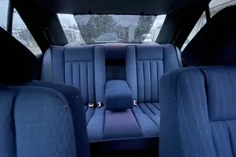 Mercedes-Benz E 200, 2.0, 100 kW, бензин, автомат, задний привод