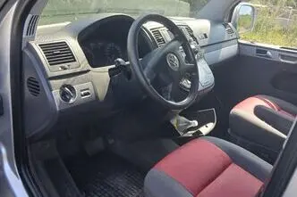 Volkswagen Multivan, 2.5, 128 kW, diisel, automaat, esivedu