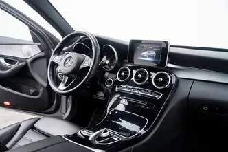 Mercedes-Benz C 350, 2.0, 205 kW, automaat, tagavedu