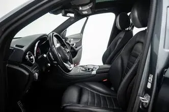 Mercedes-Benz GLC 350, 2.0, 235 kW, automatic, four-wheel drive
