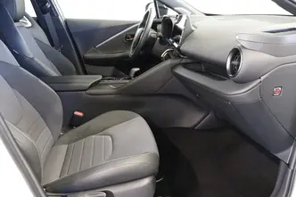 Toyota C-HR, 1.8, 72 kW, гибрид, автомат, передний привод