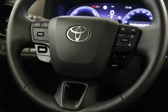 Toyota C-HR, 1.8, 72 kW, гибрид, автомат, передний привод