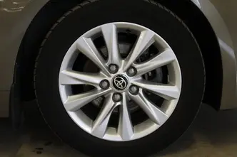 Toyota Corolla, 1.8, 72 kW, hübriid, automaat, esivedu