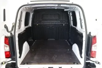 Toyota Proace City, 1.2, 81 kW, bensiin, manuaal, esivedu