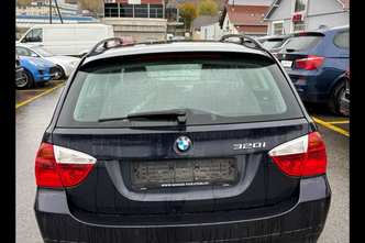 BMW 320, 2.0, petrol, manual, rear-wheel drive