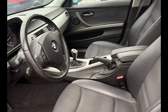 BMW 320, 2.0, petrol, manual, rear-wheel drive