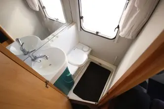 Fiat Knaus SUN TRAVELLER 605 KG, 2.8, 93 kW, diisel, manuaal, esivedu