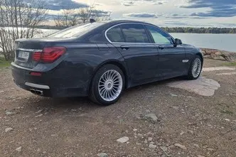 BMW 750, 3.0, 280 kW, diisel, automaat, nelikvedu