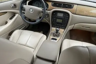 Jaguar S-Type, 2.5, 147 kW, petrol, manual, rear-wheel drive