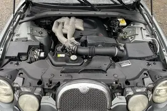 Jaguar S-Type, 2.5, 147 kW, petrol, manual, rear-wheel drive