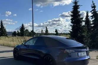 Tesla Model 3, 88 kW, electric, automatic, rear-wheel drive