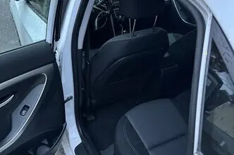 Hyundai i30, 1.6, 81 kW, diesel, automatic, front-wheel drive